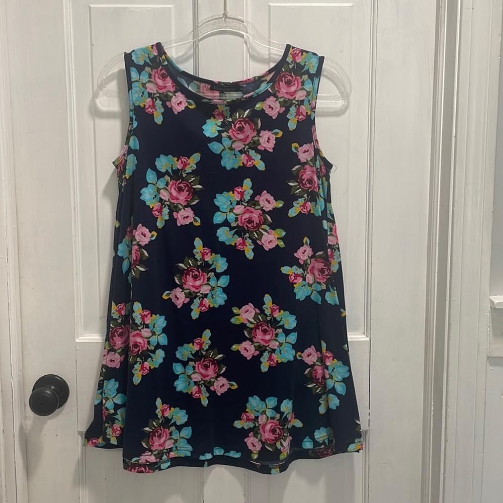 Long floral tunic